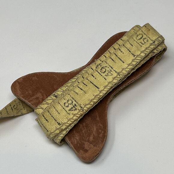 Vintage Tailors Measuring Tape Fabric Centimeter Yellow Seamstress Tool - Picture 3 of 7